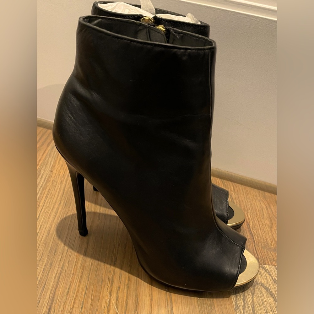 Sexy Peep Toe Boot